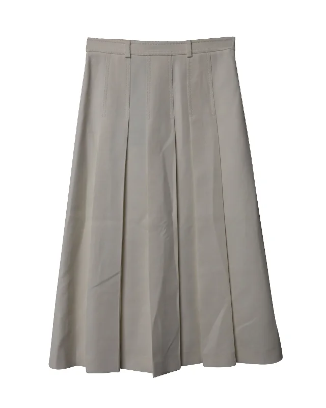 Gucci Cady Crêpe Pleated Midi Skirt in White Silk