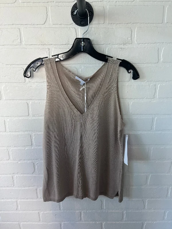 Top Sleeveless By Cmc In Tan, Size: M